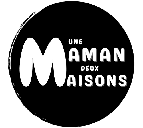 new logo une maman deux maisons